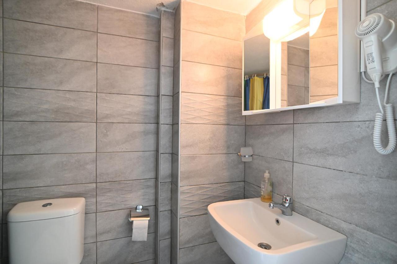 Greece Asprovalta Rooms Accomodation Apartment Hotel Petalo Exterior photo