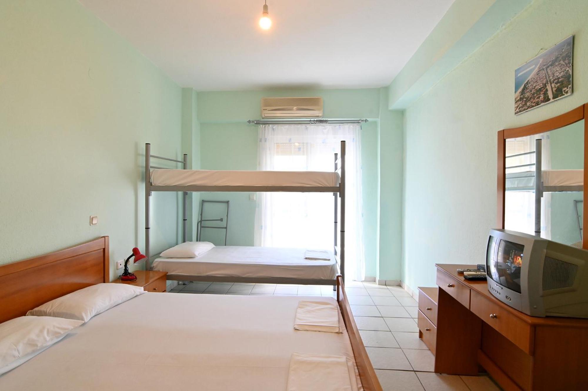 Greece Asprovalta Rooms Accomodation Apartment Hotel Petalo Exterior photo